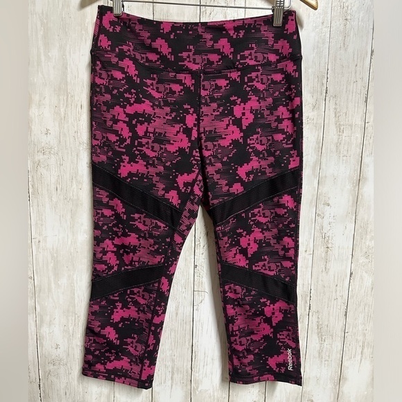 Reebok Pants - Reebok Cropped Leggings Size L